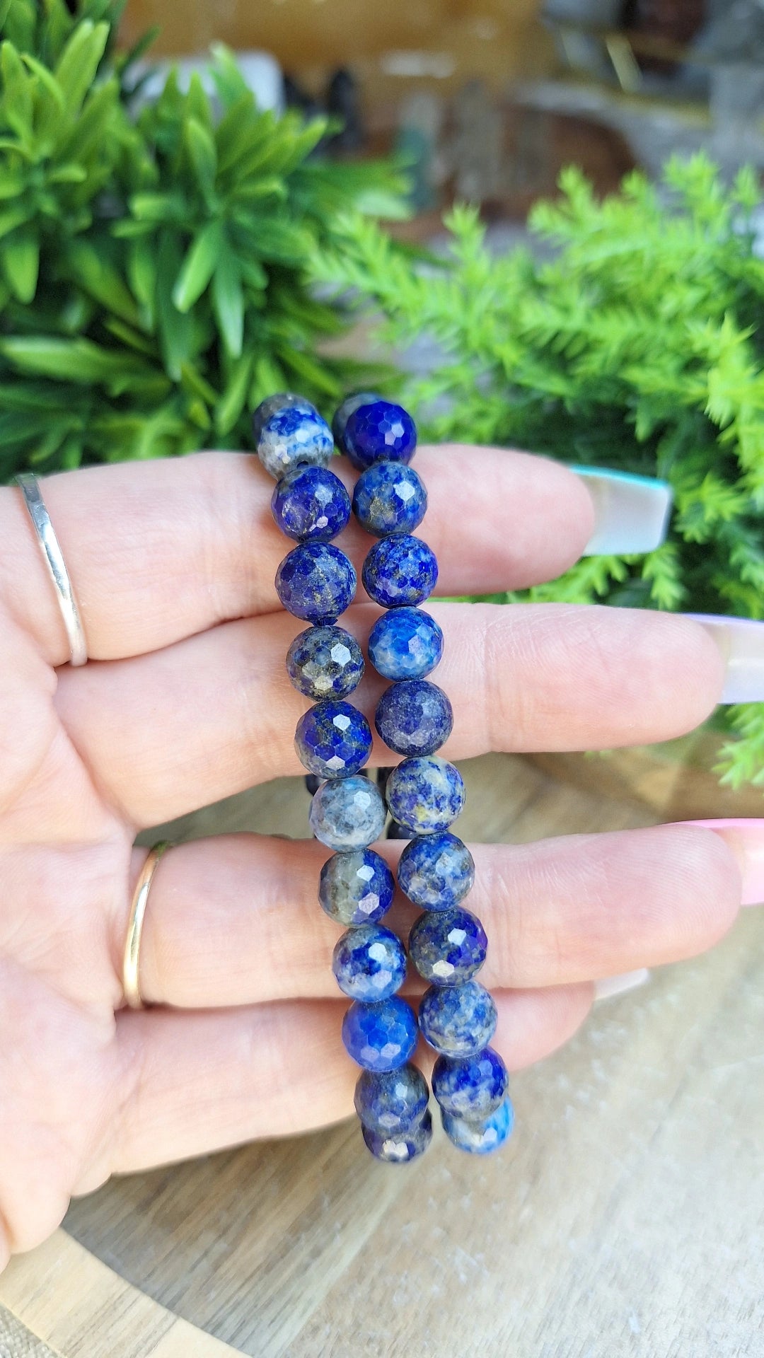 Faceted lapis lazuli bracelet