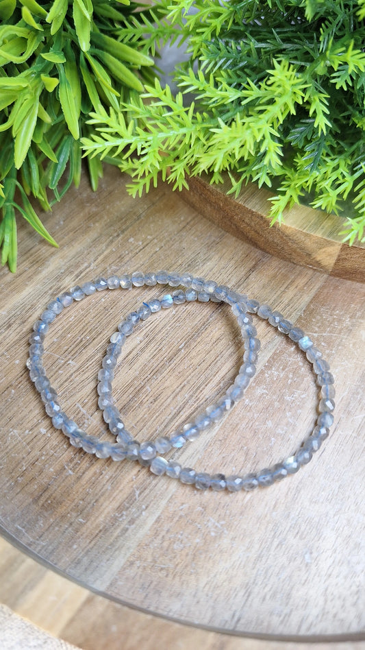 Labradorite faceted bracelet