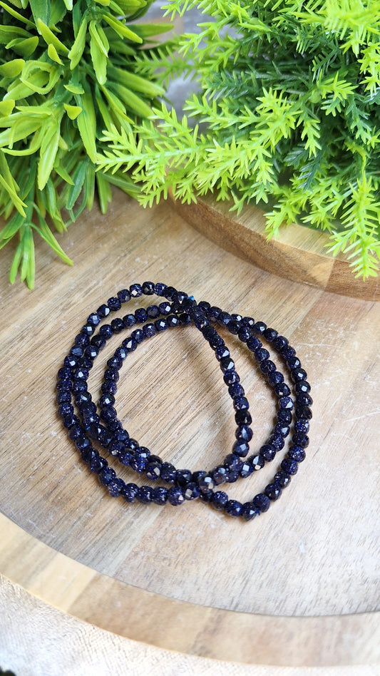 Blue goldstone faceted bracelet