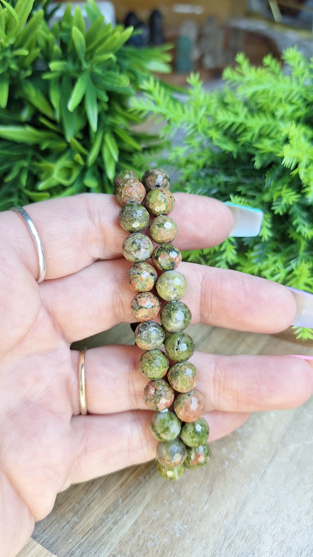 Unakaite faceted bracelet