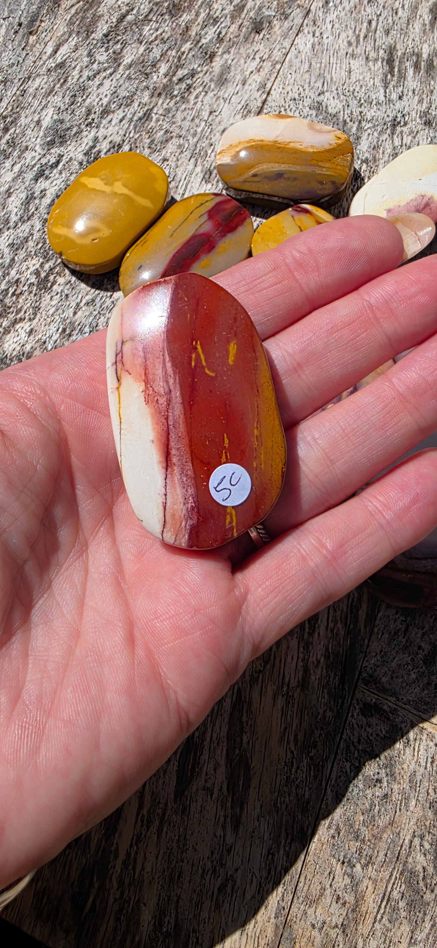 Mookaite palm