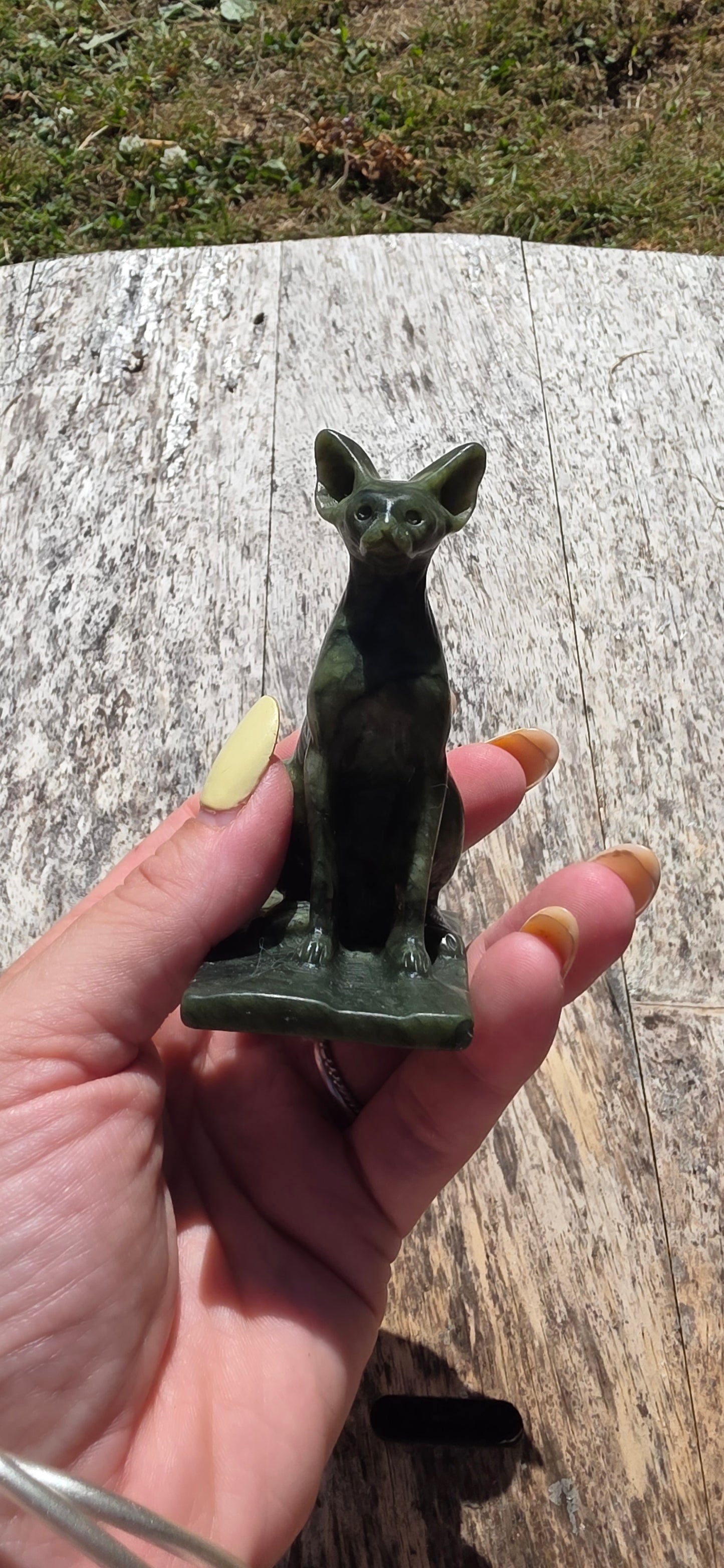 Serpentine jade sphinx