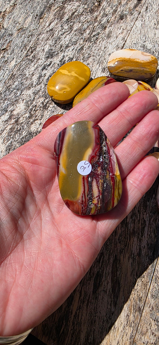 Mookaite palm
