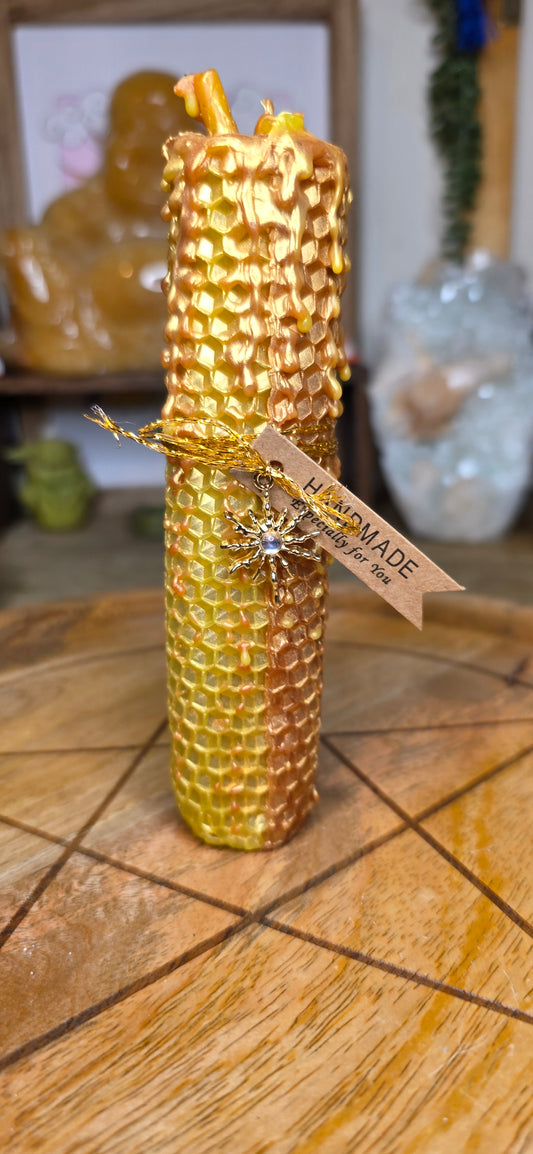 SOL Handrolled Beeswax Candle