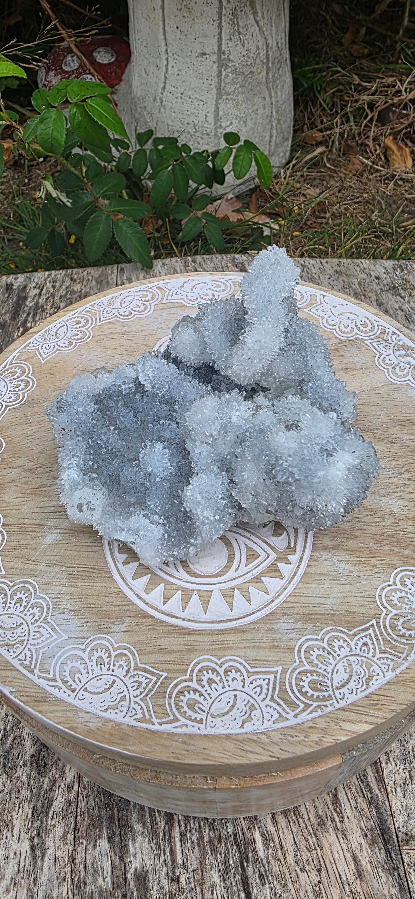 Green fluorite and quartz from jujian china