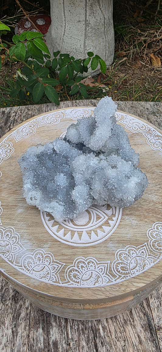 Green fluorite and quartz from jujian china